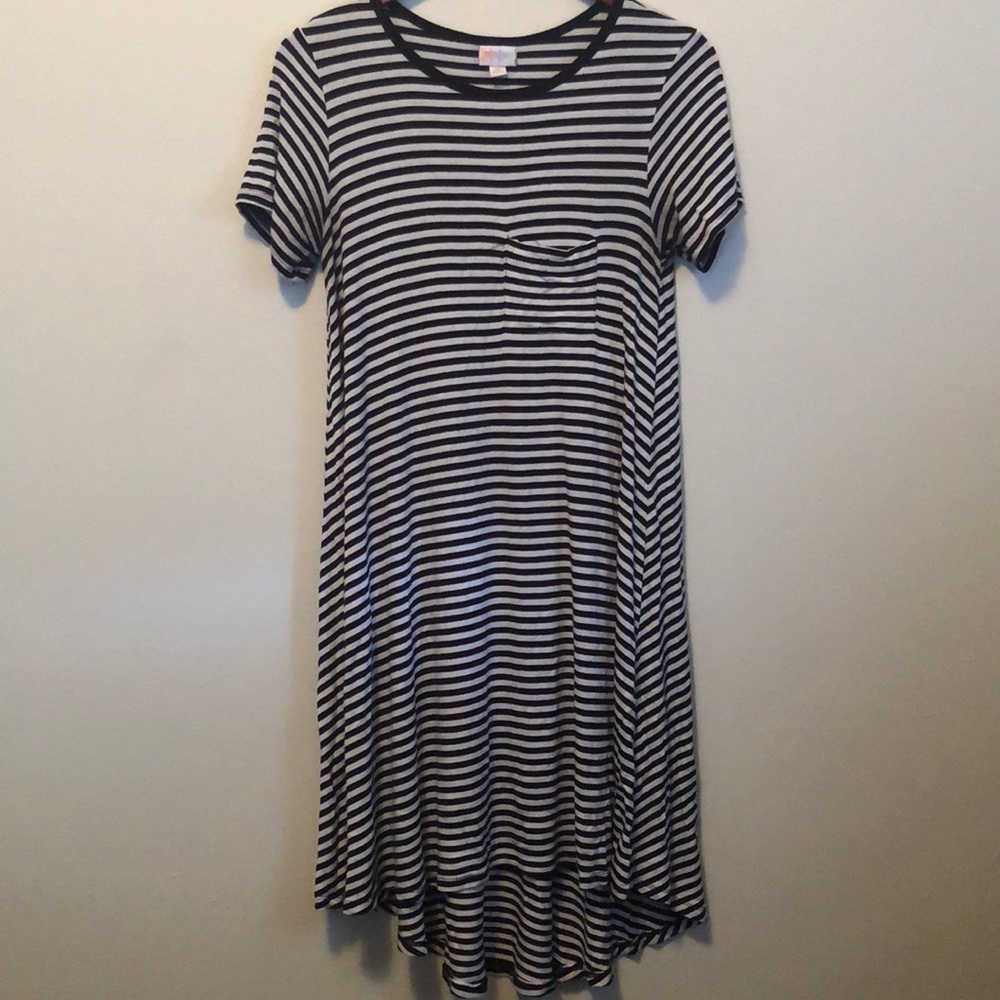 XS Lularoe Carly dress